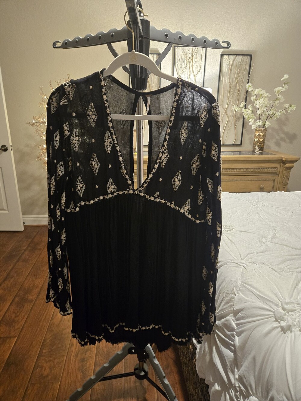 Free People Black V-Neck Embroidered Peasant Tunic